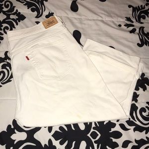 LEVIS WHITE  CAPRIS 👖